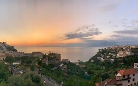 Grand Hotel Moon Valley